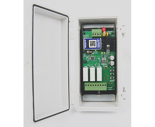 GLR43303 receiver enclosed in an IP67 case